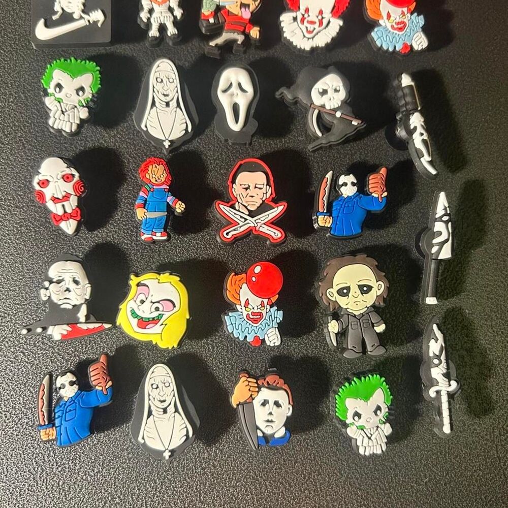 24 Horror Movie Shoe Charms Set The Nun, BeetleJuice, Halloween, Chucky, Freddy